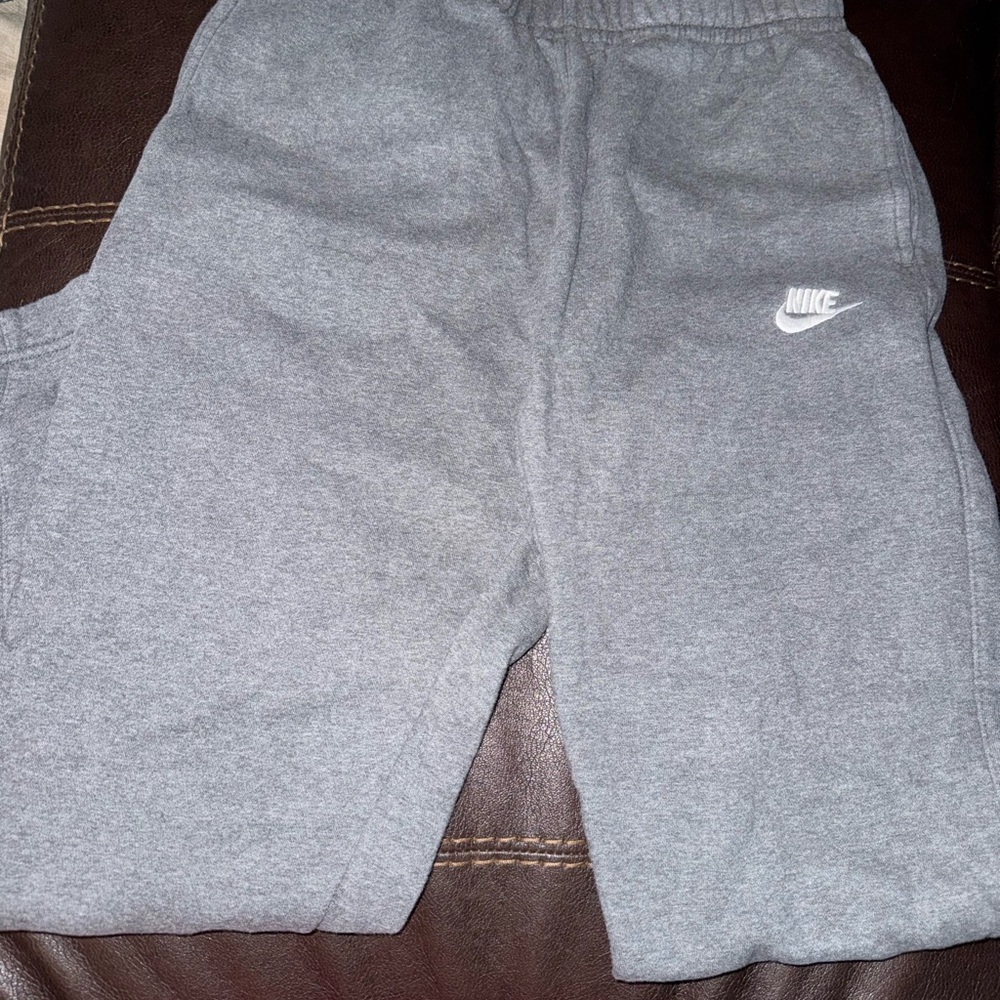 Nike Women’s Light Gray Joggers